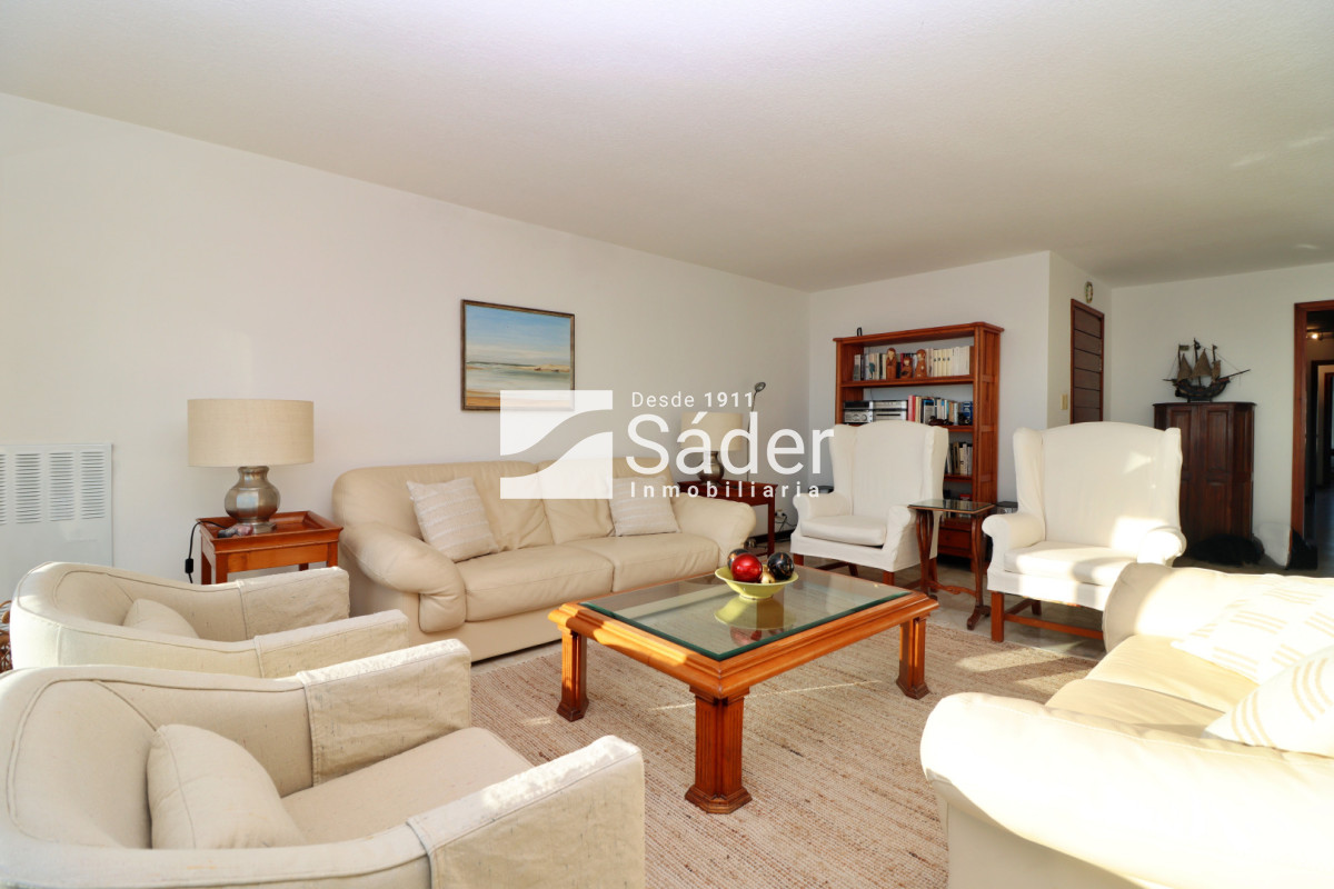 Apartamento ID.4555 - Apto en Alq. 4 dormitorios en Pda. 19 de la Mansa 