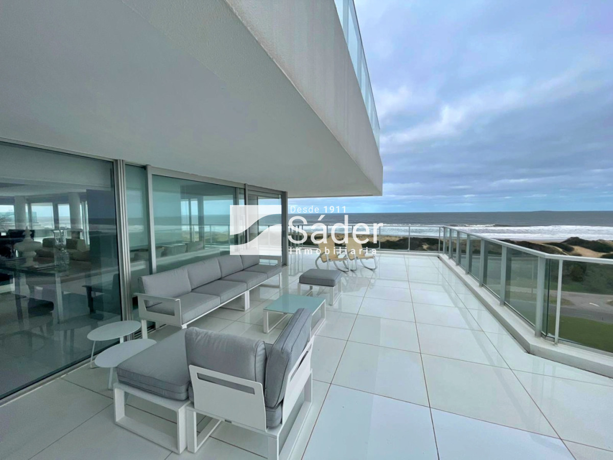 Apartamento ID.3814 - Penthouse de lujo en Playa Brava