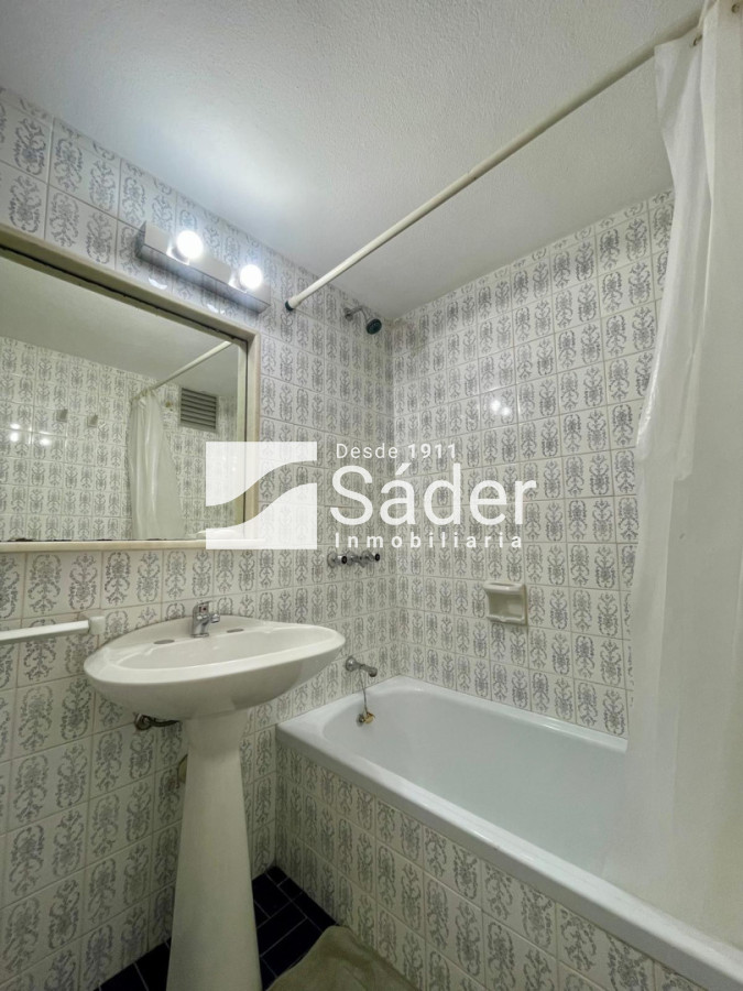 Apartamento ID.4657 - Apartamento en venta y alquiler 4 dormitorios en la península.