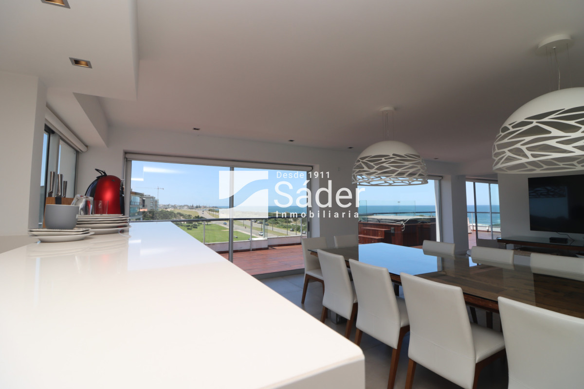 Apartamento ID.4605 - Penthouse en Alq. Pda 32 de Playa Brava, Punta del Este 