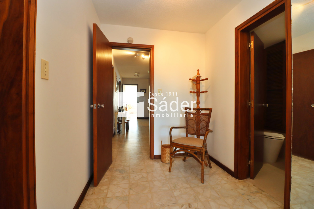 Apartamento ID.4555 - Apto en Alq. 4 dormitorios en Pda. 19 de la Mansa 