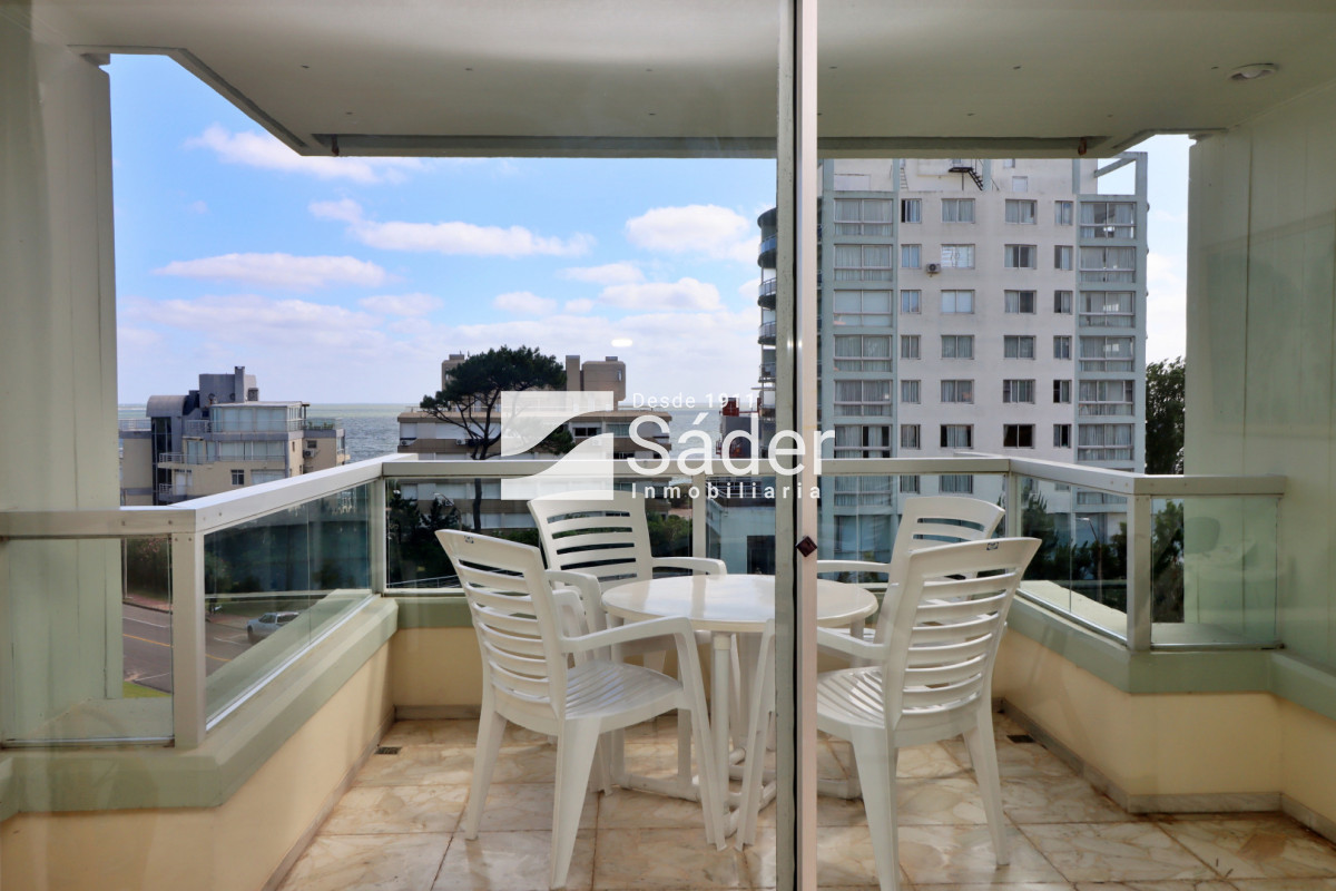 Apartamento ID.4526 - Apto en Pda. 19 de la Mansa, 3 dormitorios 