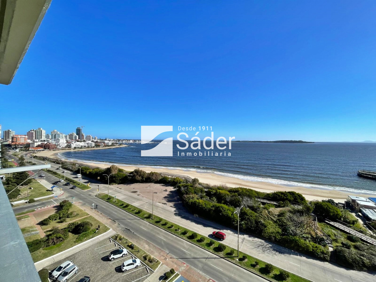 Apartamento ID.4276 - Apto. 3 dorm. con vista al mar. (Playa mansa, pda. 3)