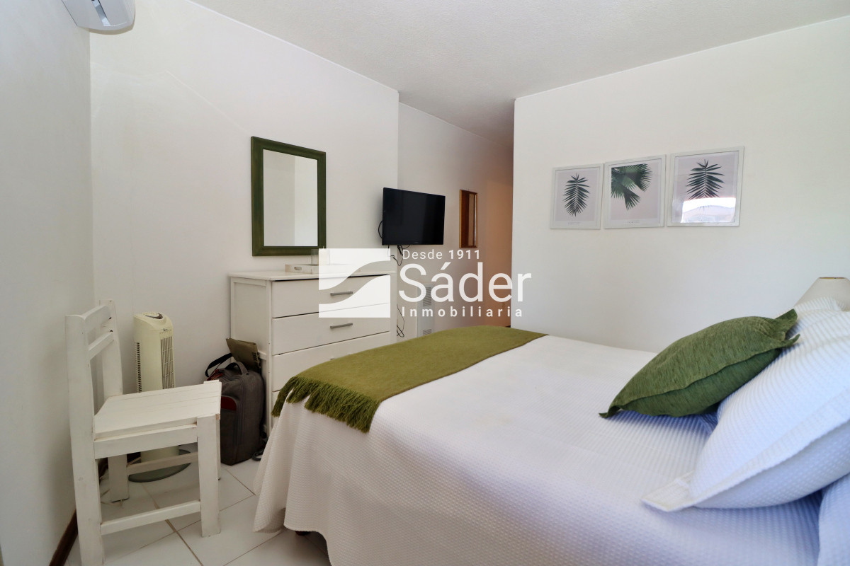 Apartamento ID.4325 - Apto. en alquiler de 2 dormitorios. 