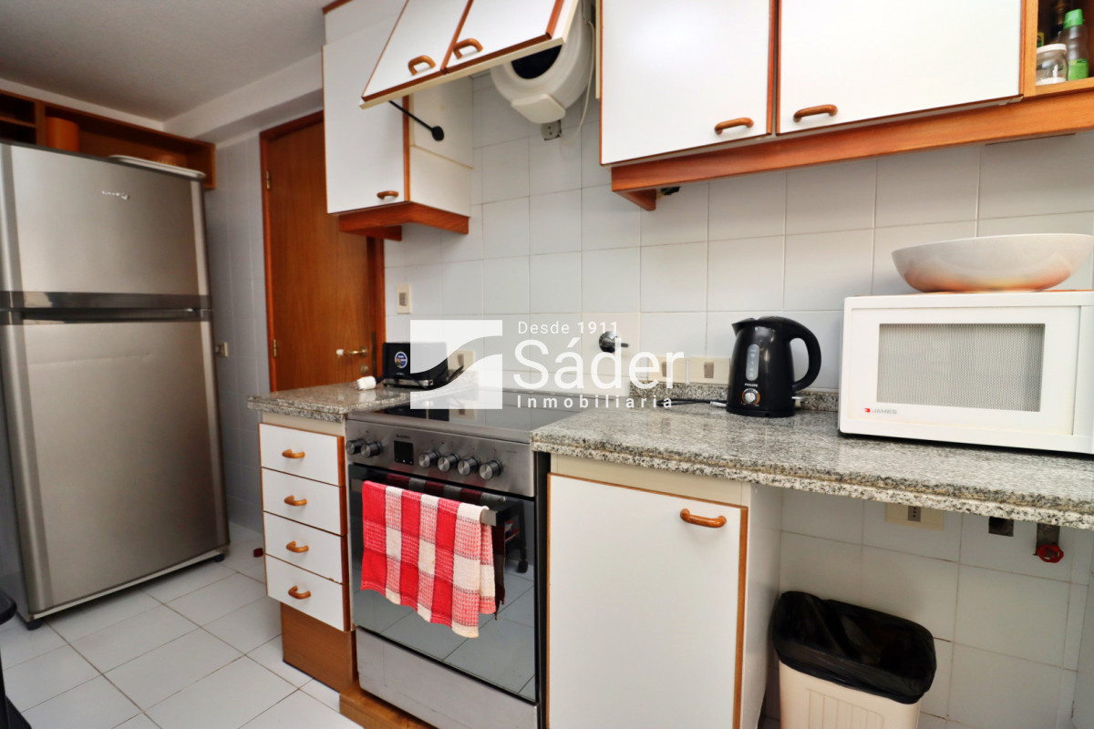 Apartamento ID.2620 - Apartamento en venta y alquiler Peninsula 3 dormitorios