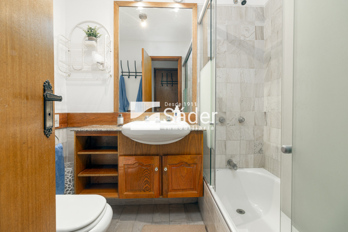 Apartamento ID.3549 - Venta Apartamento de 3 dormitorios