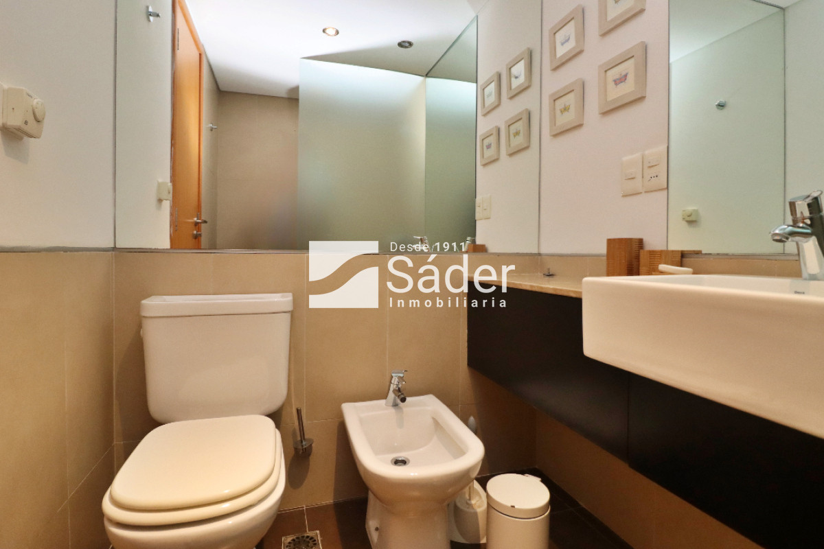 Apartamento ID.4308 - Apto en alquiler de 3 dormitorios. 