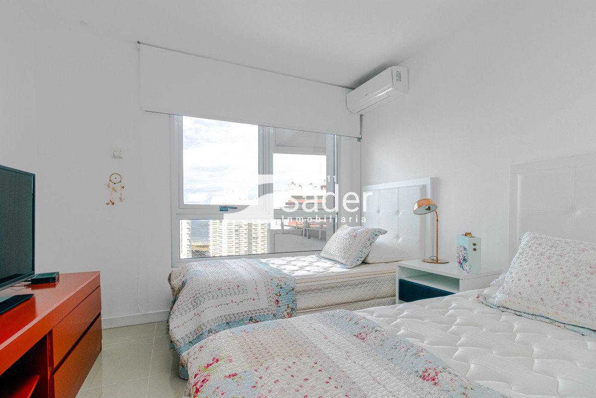 Apartamento ID.2875 - Apartamento en venta Playa Brava 3 dormitorios