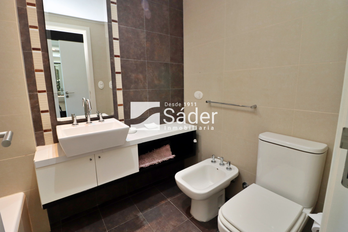 Apartamento ID.2858 - Apartamento en venta Playa Mansa 2 dormitorios