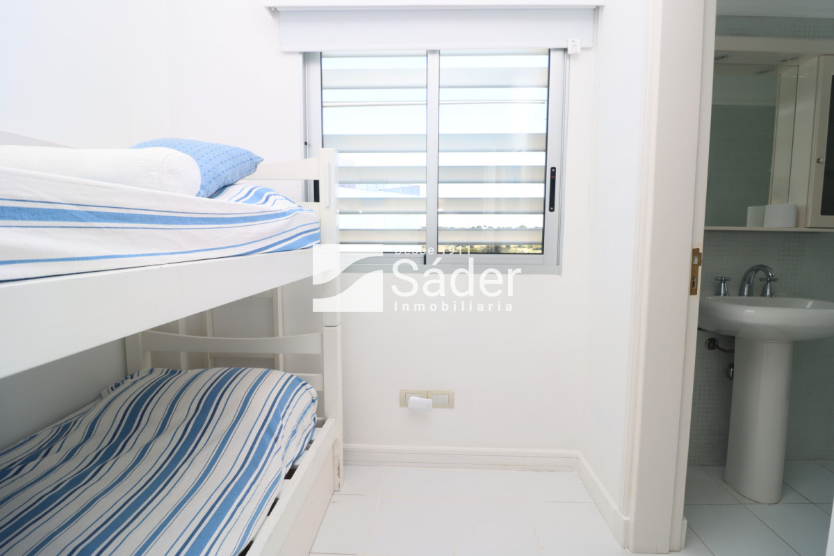 Apartamento ID.4605 - Penthouse en Alq. Pda 32 de Playa Brava, Punta del Este 