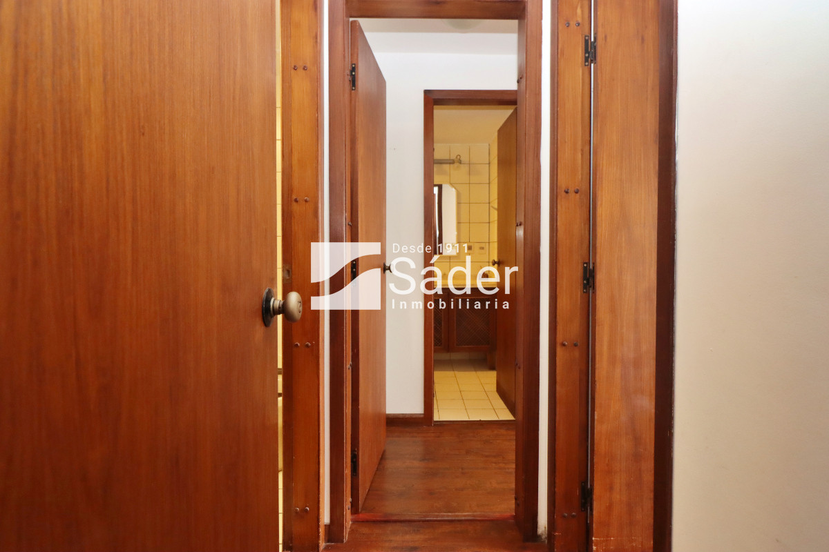 Apartamento ID.4307 - Apto. en alquiler de 2 dorm, en la Mansa 