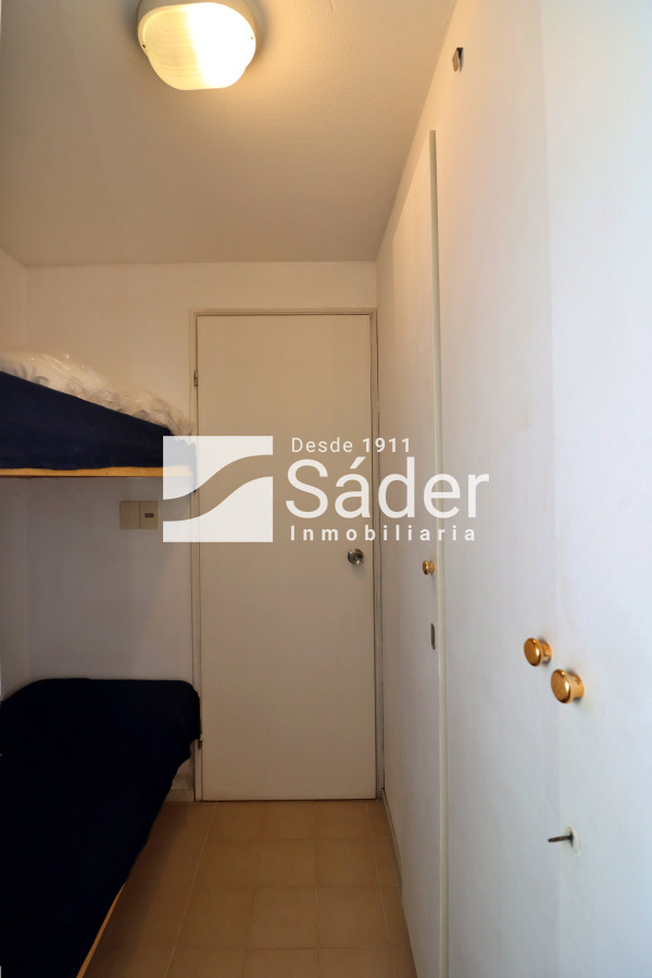 Apartamento ID.4277 - Apto. de 2 dormitorios, con vista al mar (Playa Brava, pda. 5)