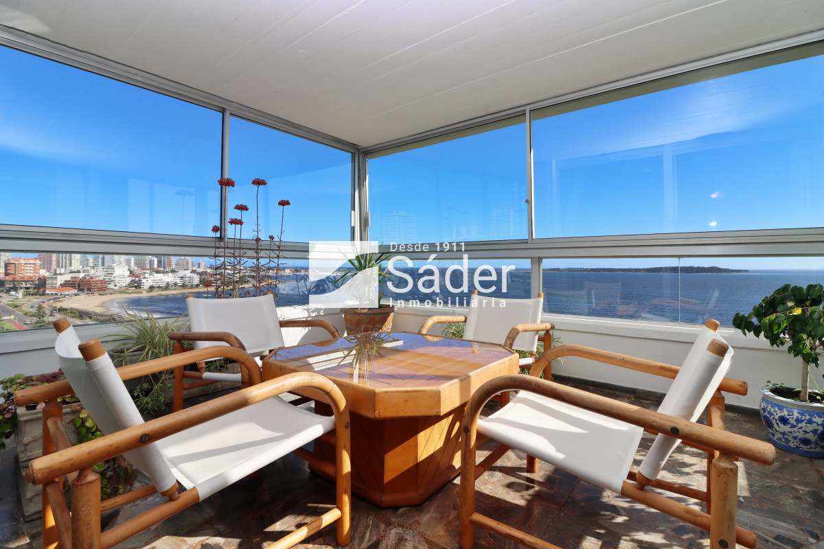 Apartamento ID.4276 - Apto. 3 dorm. con vista al mar. (Playa mansa, pda. 3)
