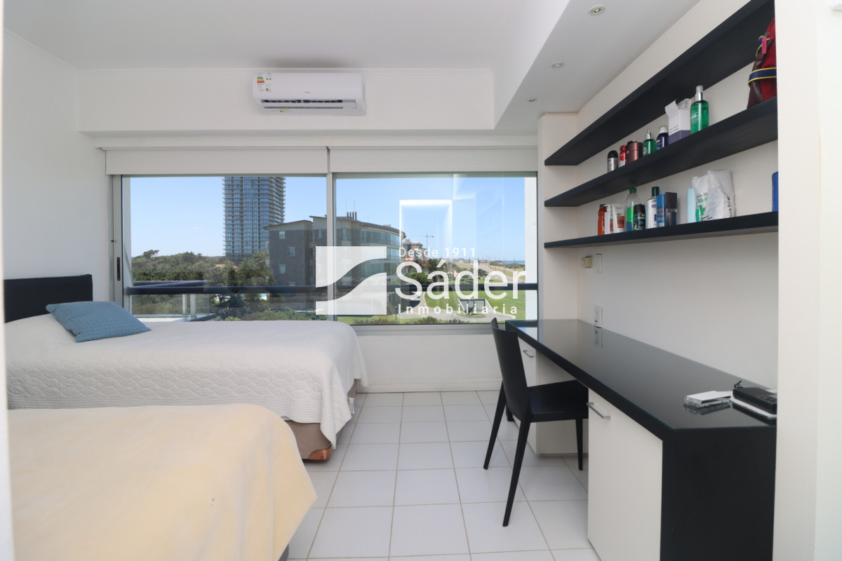 Apartamento ID.4605 - Penthouse en Alq. Pda 32 de Playa Brava, Punta del Este 