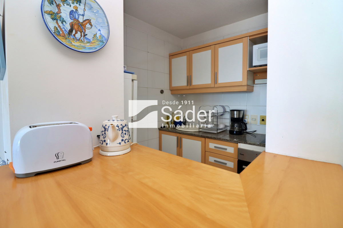 Apartamento ID.4336 - Apartamento en playa brava con vista al mar, excelentes servicios.