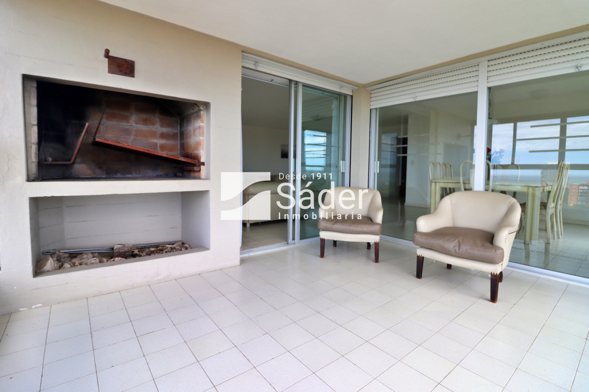 Apartamento ID.4525 - Apartamento 170 m², ideal para los que eligen Punta del Este como hogar