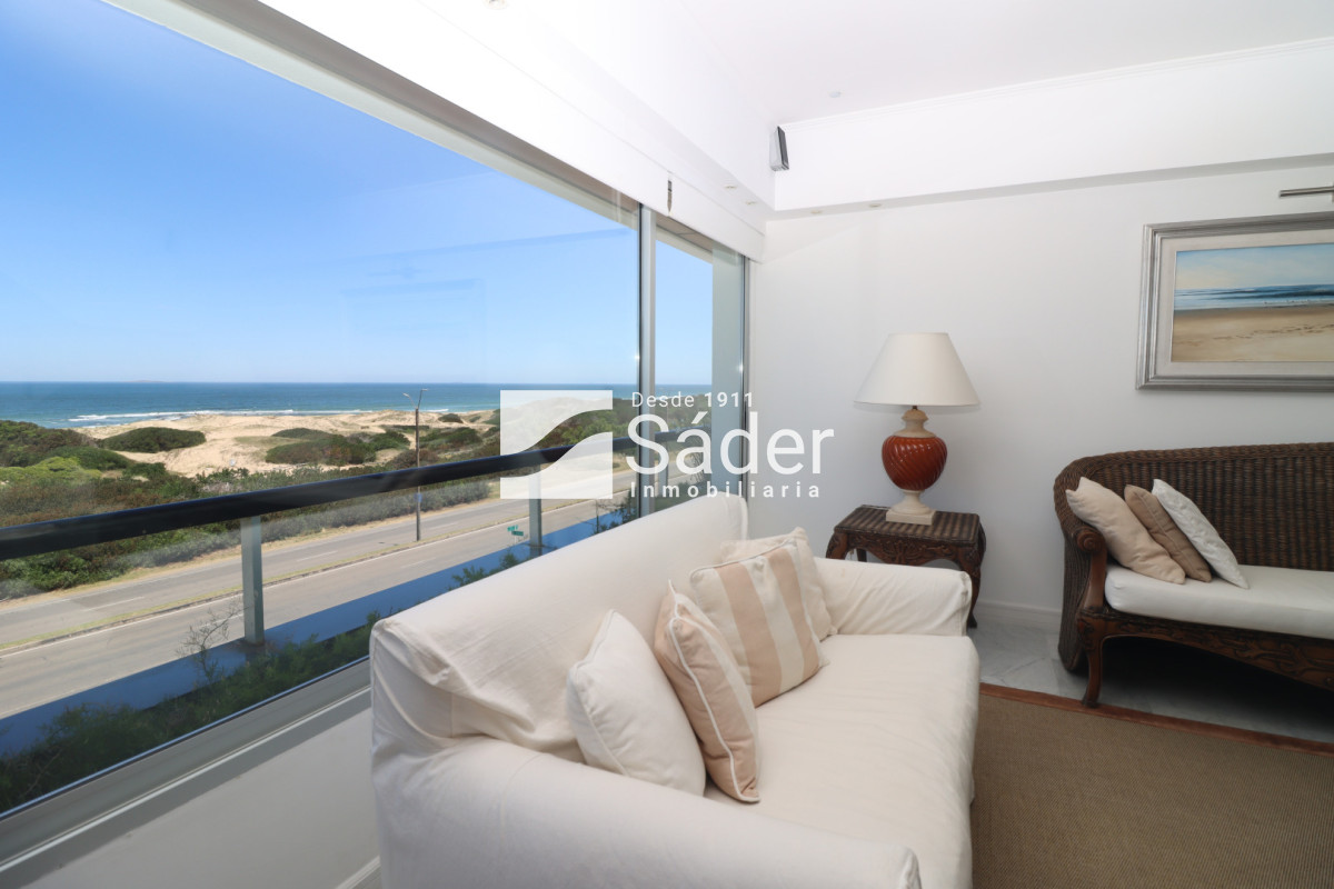 Apartamento ID.4605 - Penthouse en Alq. Pda 32 de Playa Brava, Punta del Este 