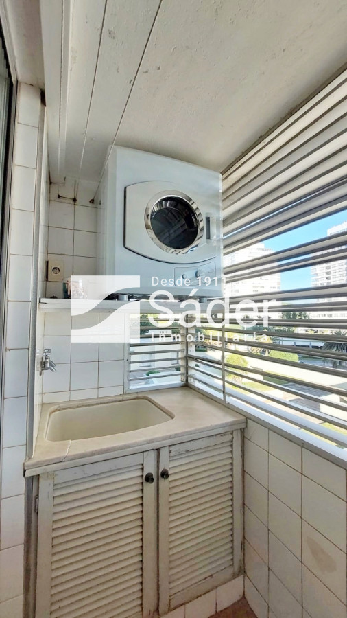 Apartamento ID.4554 - Apto 3 dorm. Playa mansa. 