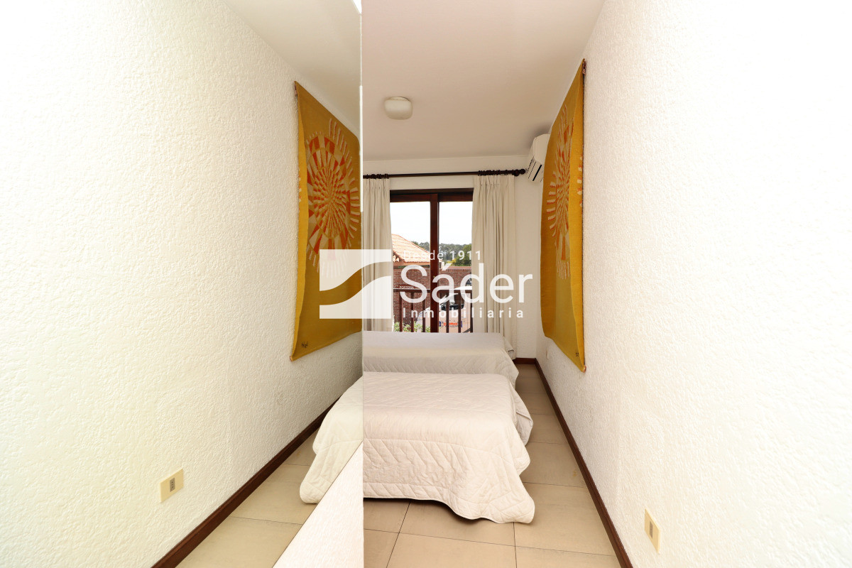 Apartamento ID.4463 - Apartamento 3 dormitorios mas dependencia. en Manantiales
