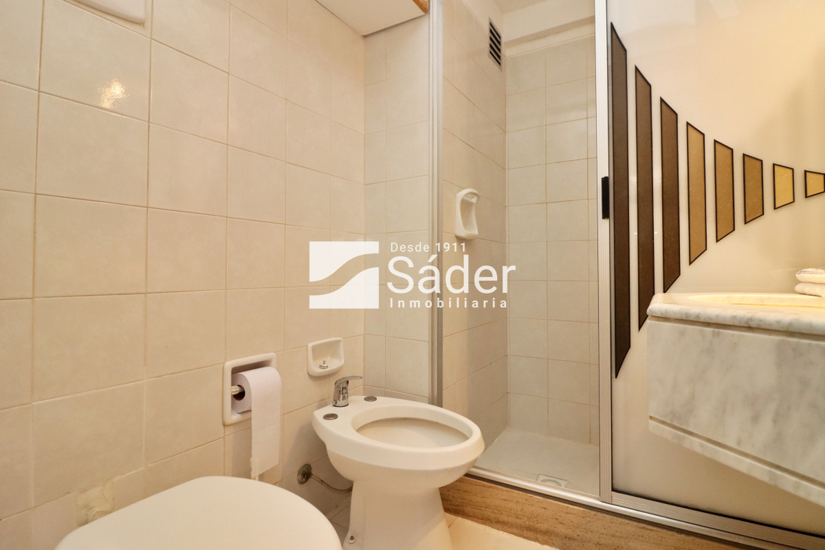 Apartamento ID.4087 - Apto venta y alquiler en Península, a solo 100 metros de la playa El Emir 