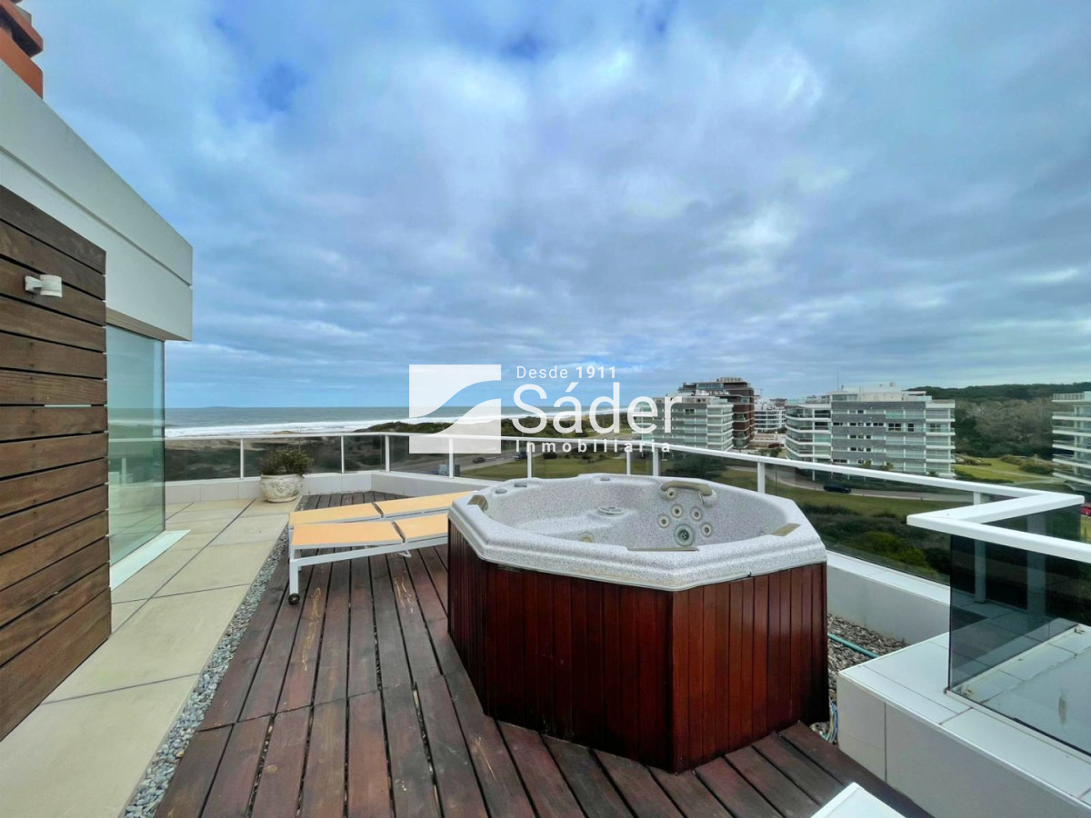 Apartamento ID.3823 - Penthouse de lujo frente al mar