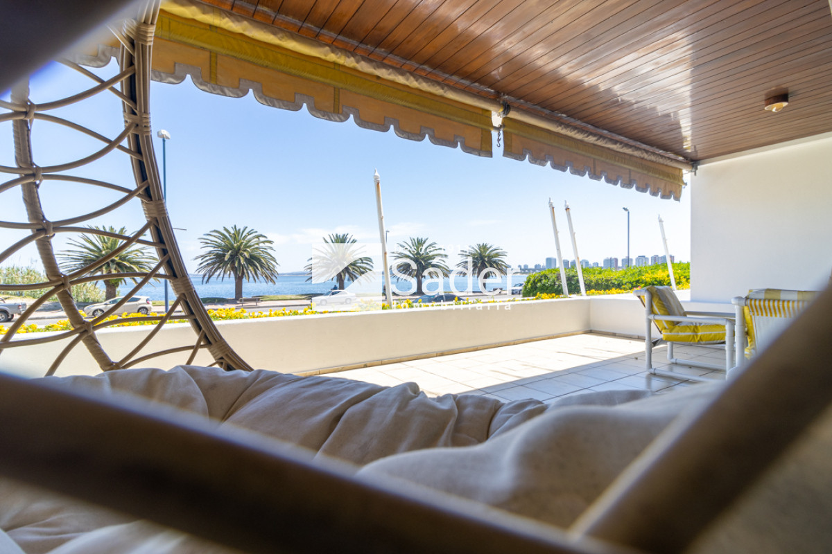 Apartamento ID.3652 - En Península con Suites y Amplio Jardín 