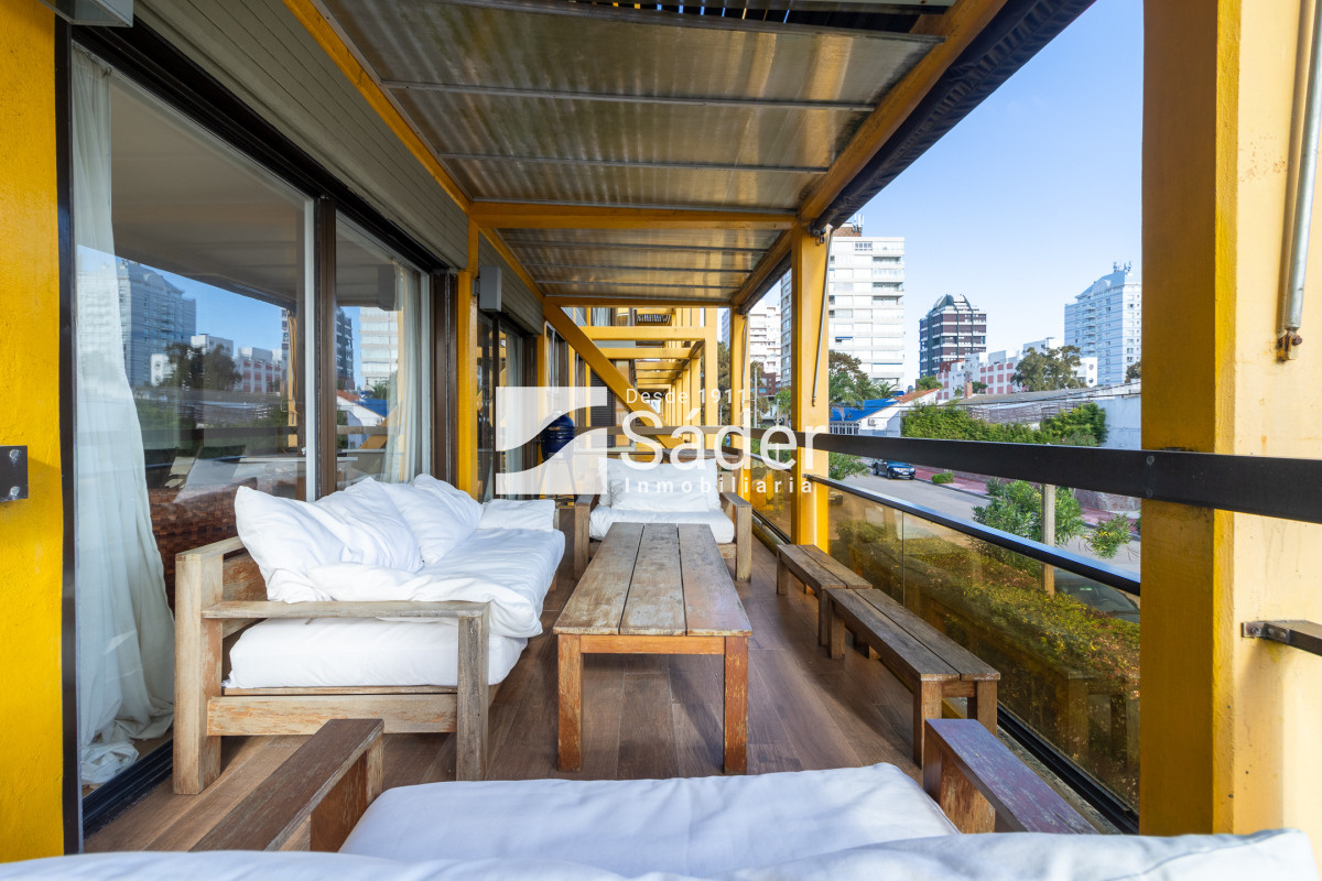 Apartamento ID.3247 - Apartamento en venta y alquiler Peninsula 3 dormitorios