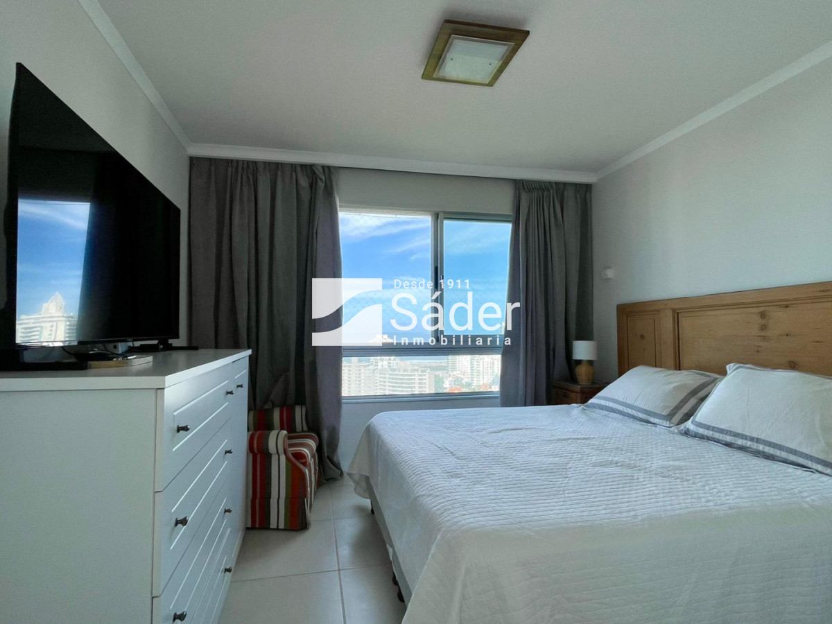 Apartamento ID.4729 - Apto en Alq. 3 Suites en Pda 8 de Playa Brava, a metros del mar 