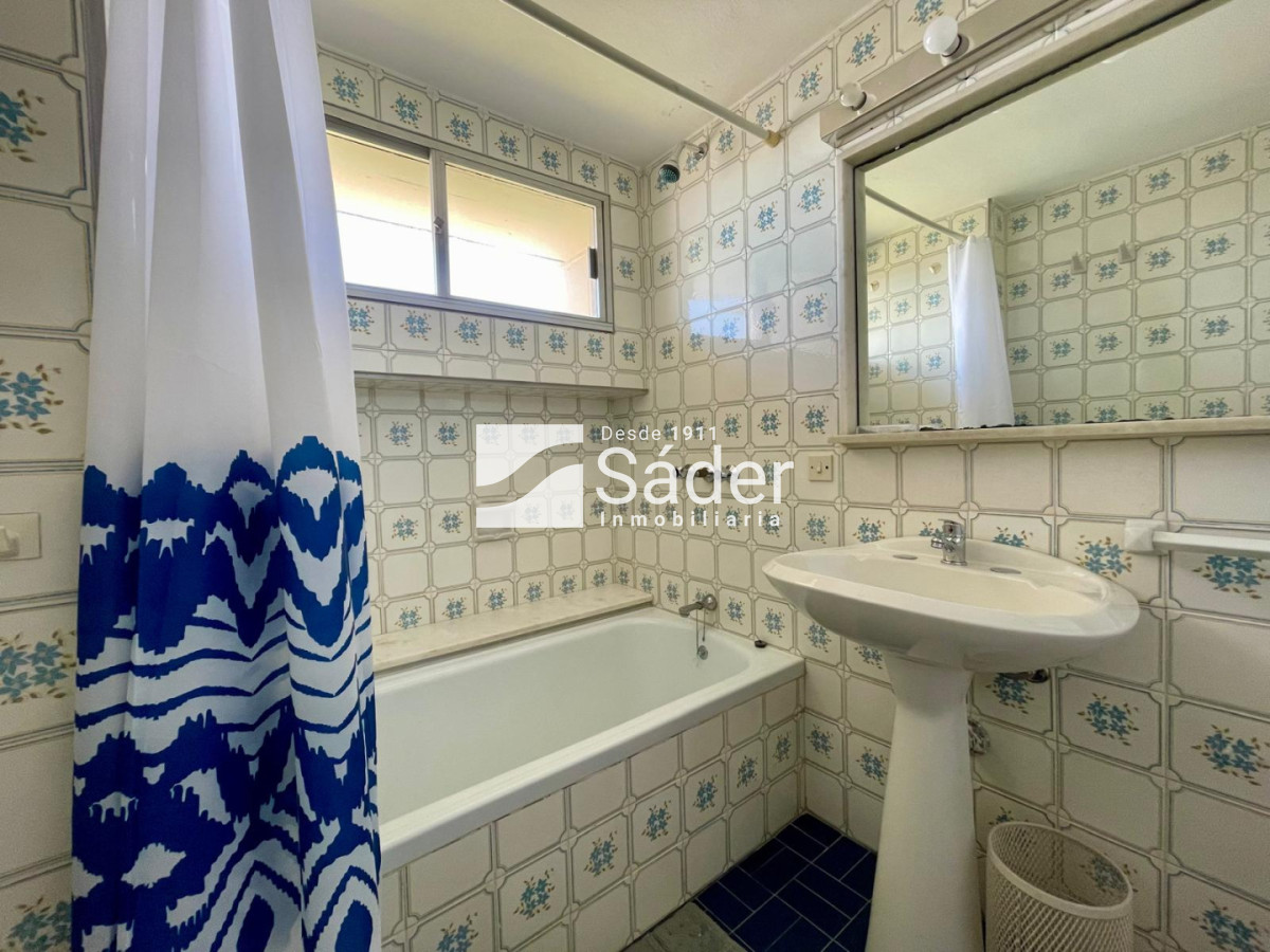 Apartamento ID.4657 - Apartamento en venta y alquiler 4 dormitorios en la península.