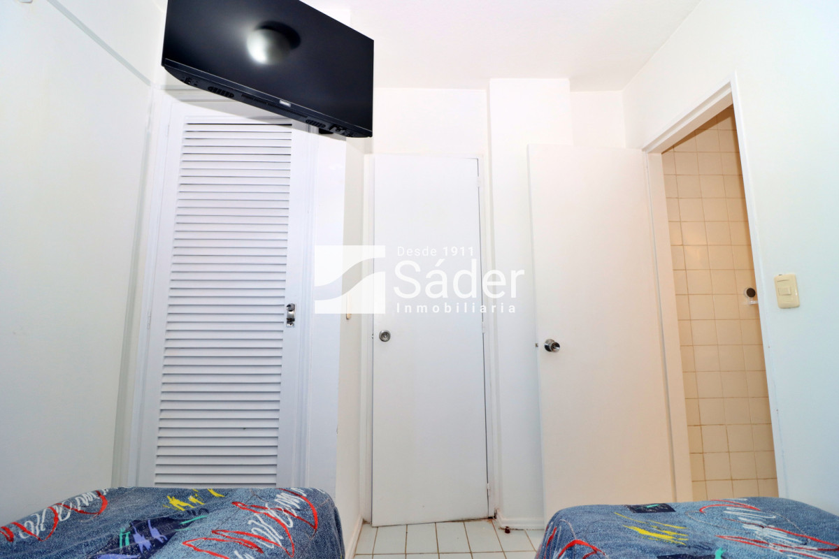 Apartamento ID.4596 - Apto en zona Cantegrill. 2 dormitorios y servicio