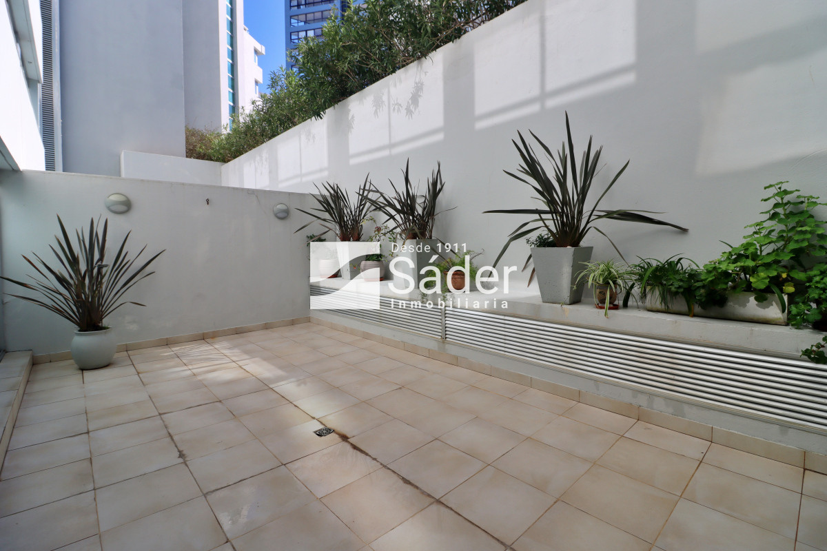 Apartamento ID.4308 - Apto en alquiler de 3 dormitorios. 