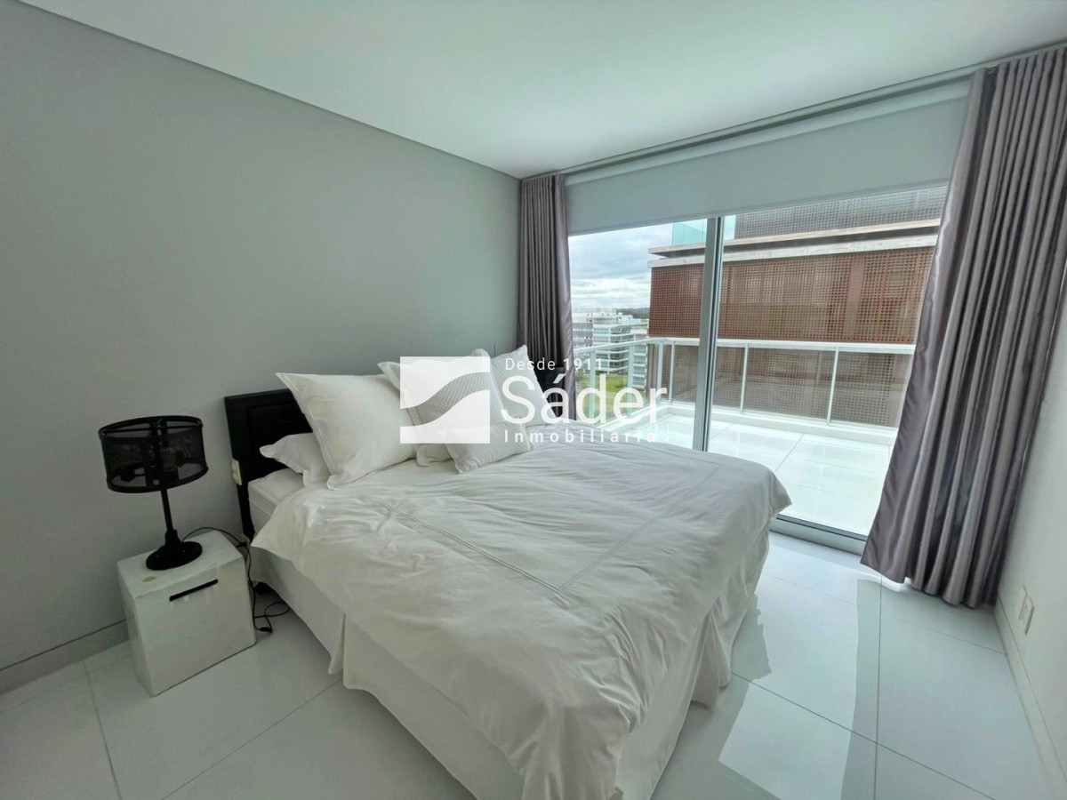 Apartamento ID.3814 - Penthouse de lujo en Playa Brava