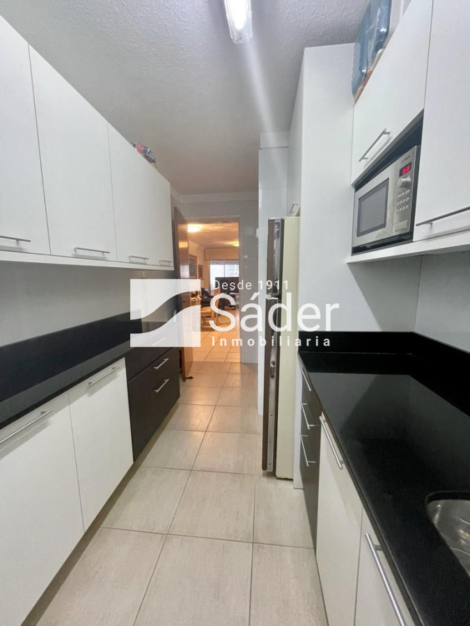 Apartamento ID.2518 - Apartamento en venta Playa Mansa 3 dormitorios