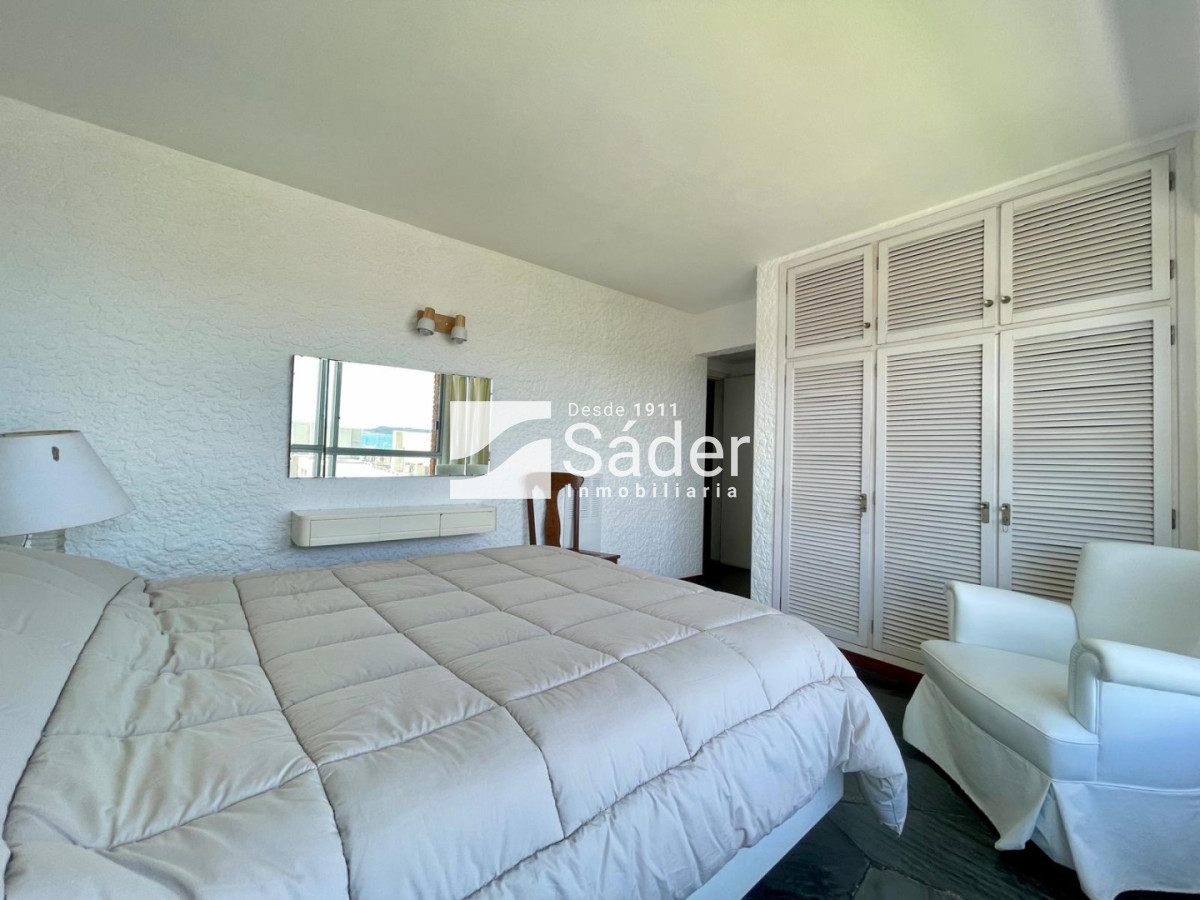 Apartamento ID.4657 - Apartamento en venta y alquiler 4 dormitorios en la península.