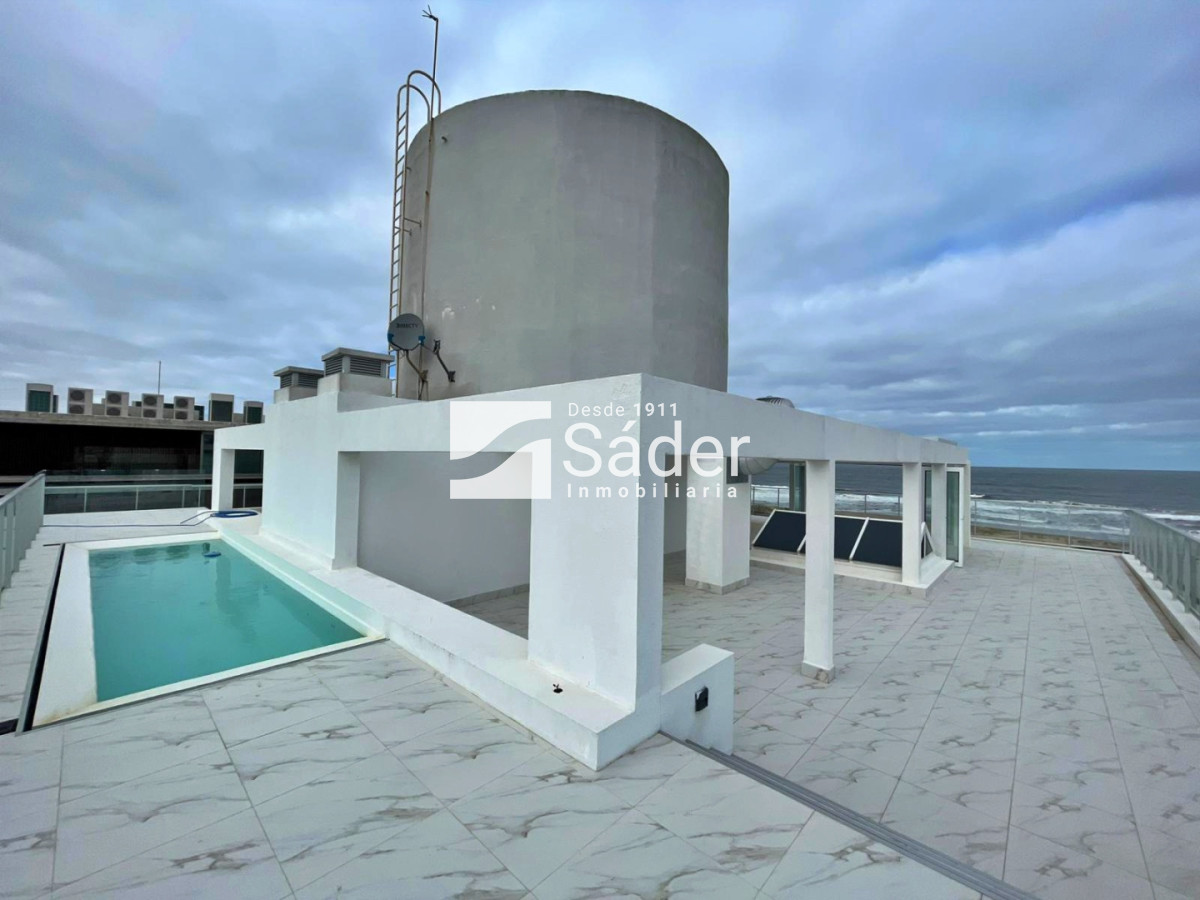 Apartamento ID.3814 - Penthouse de lujo en Playa Brava