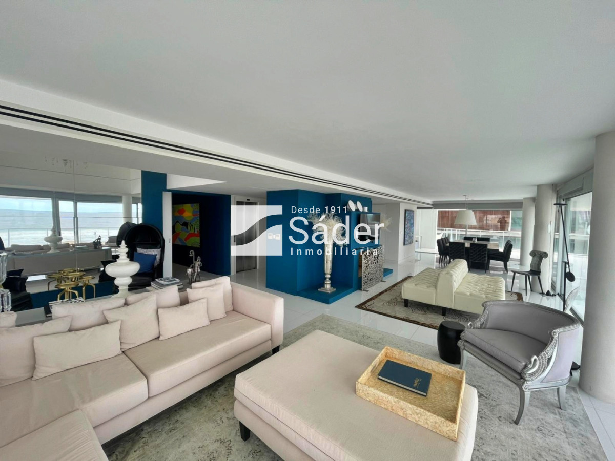 Apartamento ID.3814 - Penthouse de lujo en Playa Brava