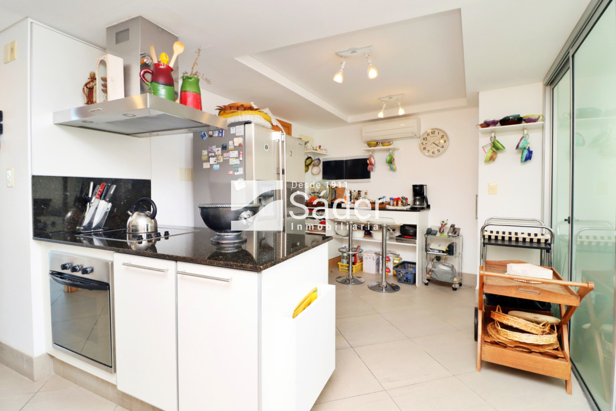 Apartamento ID.4476 - Penthouse en Alq. Frente al Mar, 1era Quincena de Enero 