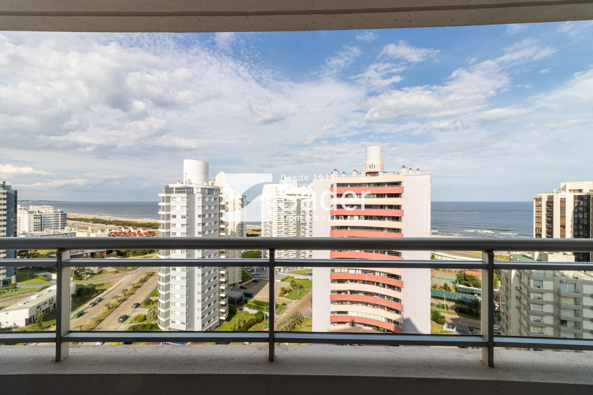 Apartamento ID.2875 - Apartamento en venta Playa Brava 3 dormitorios
