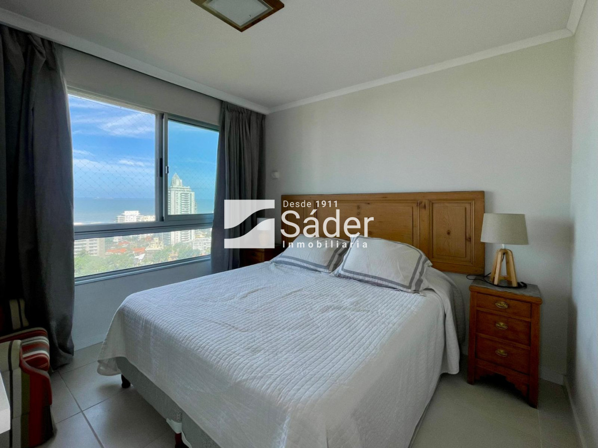 Apartamento ID.4729 - Apto en Alq. 3 Suites en Pda 8 de Playa Brava, a metros del mar 