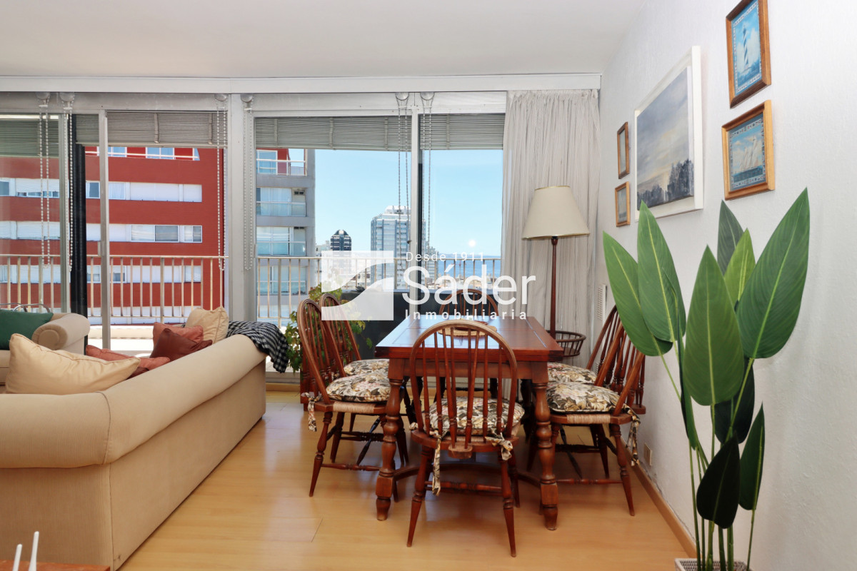 Apartamento ID.4551 - Apartamento en península. 3 dorm. Gran balcon