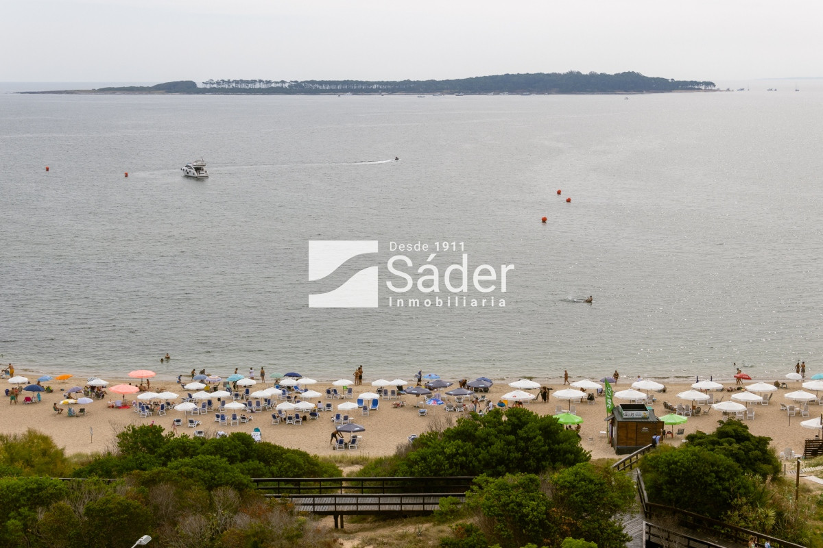 Apartamento ID.1243 - Apto vista inigualable al Mar y a la Isla Gorriti