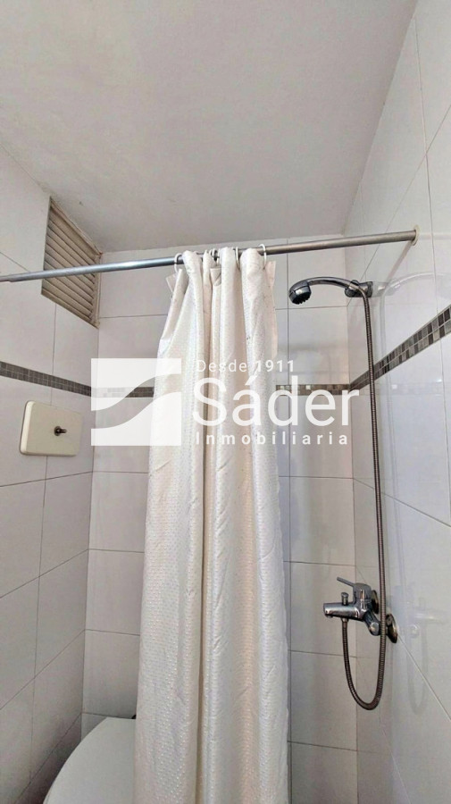 Apartamento ID.4615 - Apto 2 Dormitorios en la Península, sobre Av. Gorlero 