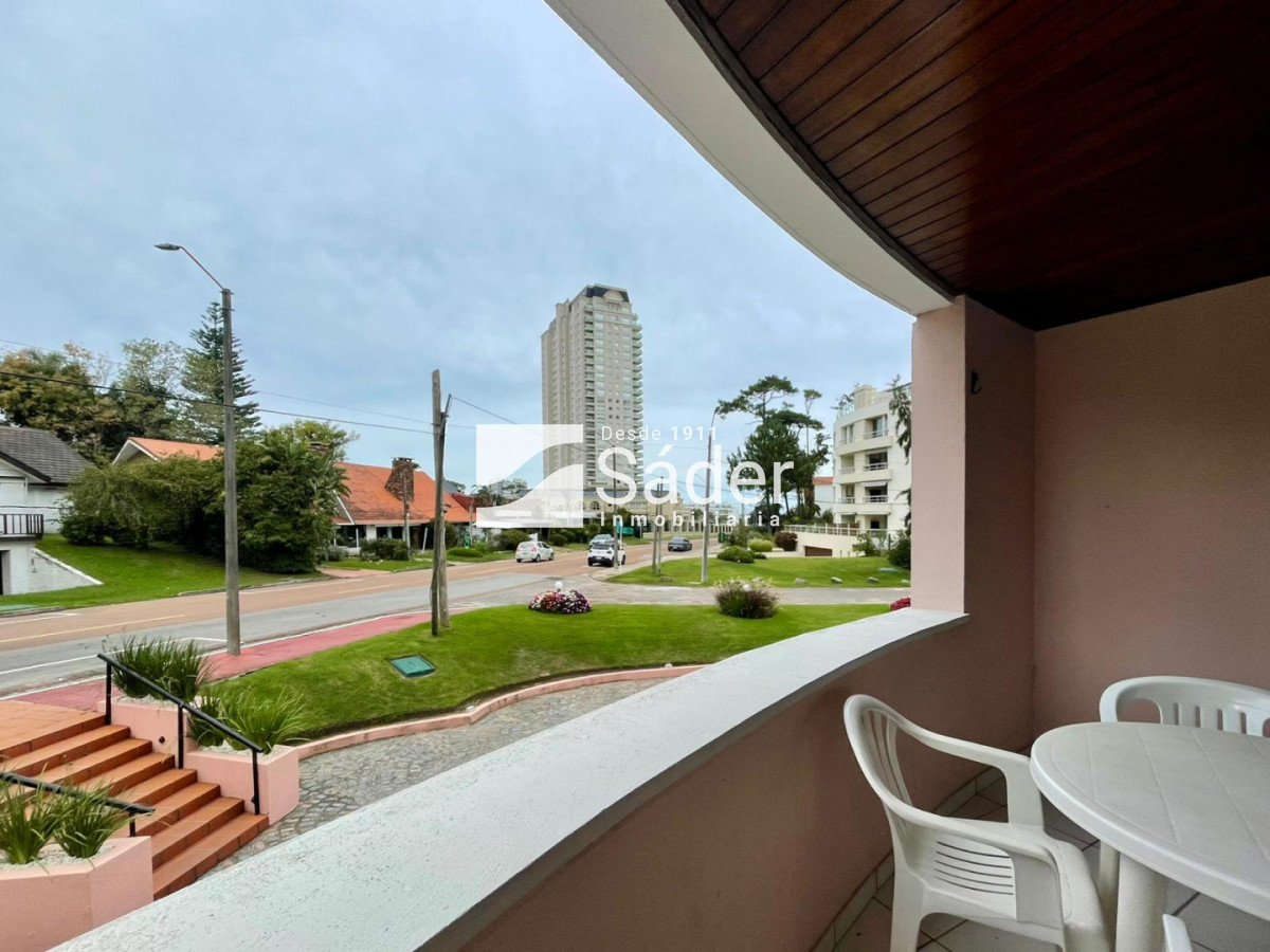 Apartamento ID.4885 - Excelente ubicación y servicios
