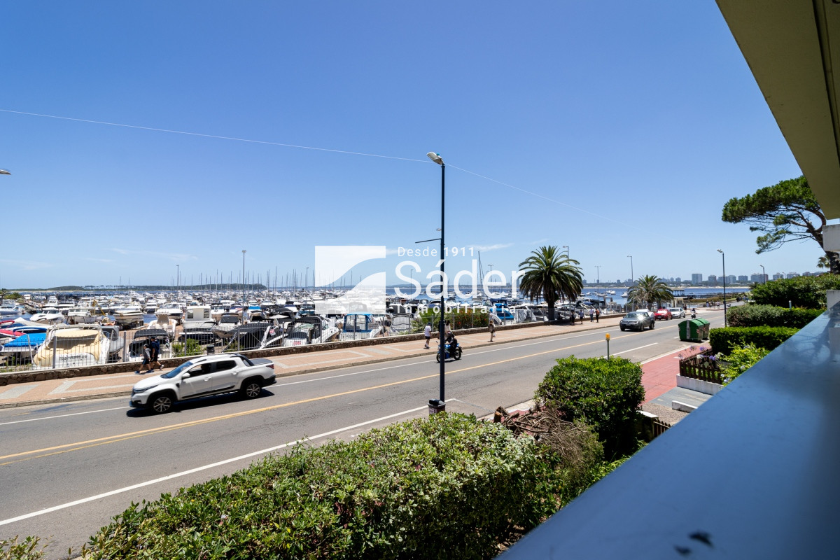 Apartamento ID.1467 - Apartamento en venta y alquiler Peninsula 3 dormitorios