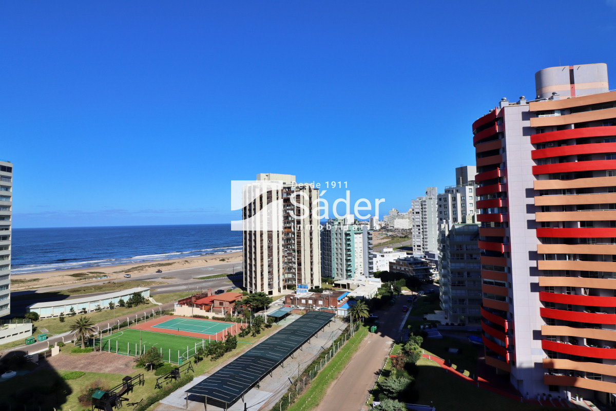 Apartamento ID.4277 - Apto. de 2 dormitorios, con vista al mar (Playa Brava, pda. 5)