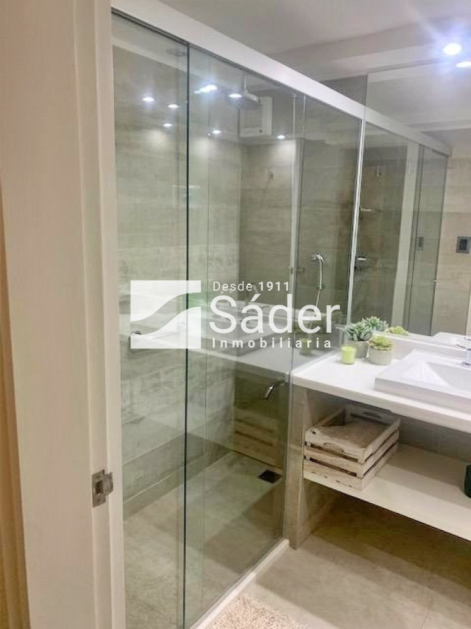 Apartamento ID.4515 - Apto en Alq. Gran Planta Frente al Mar en Playa Mansa 