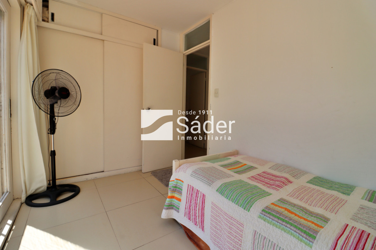 Apartamento ID.4615 - Apto 2 Dormitorios en la Península, sobre Av. Gorlero 