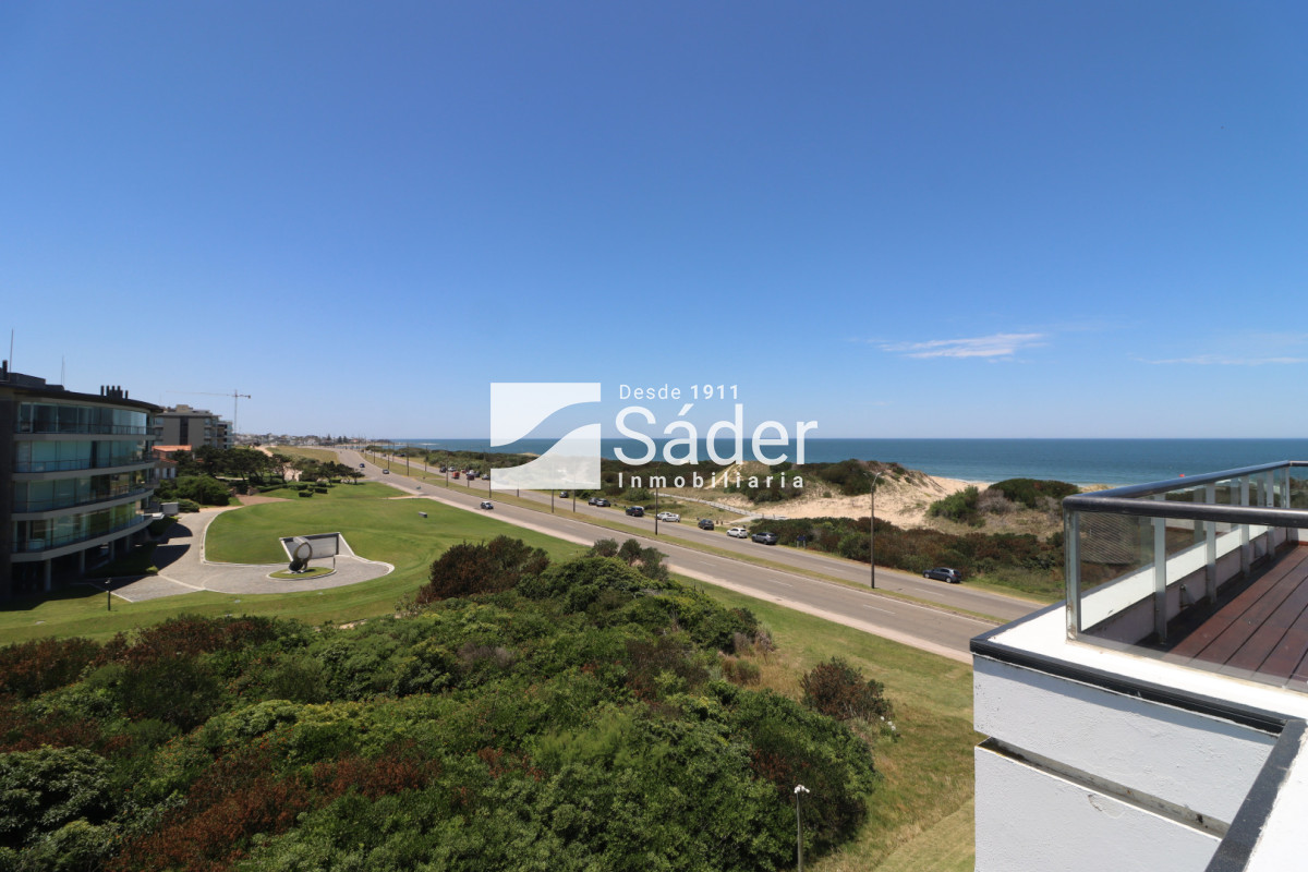 Apartamento ID.4605 - Penthouse en Alq. Pda 32 de Playa Brava, Punta del Este 