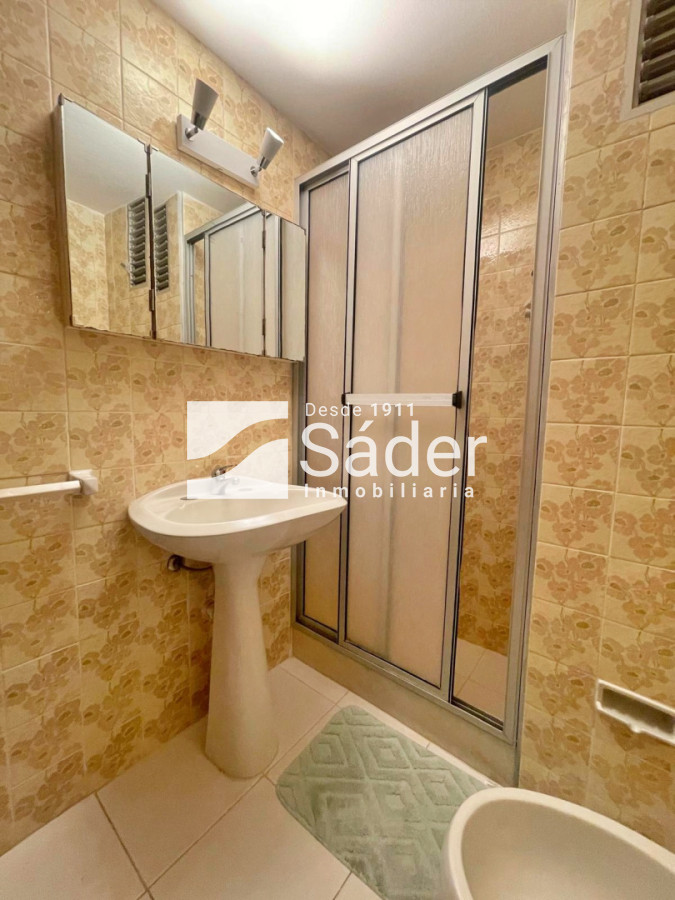 Apartamento ID.4623 - Apartamento frente a Playa Brava. 2 dormitorios. 