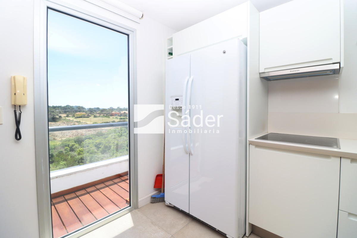 Apartamento ID.4605 - Penthouse en Alq. Pda 32 de Playa Brava, Punta del Este 